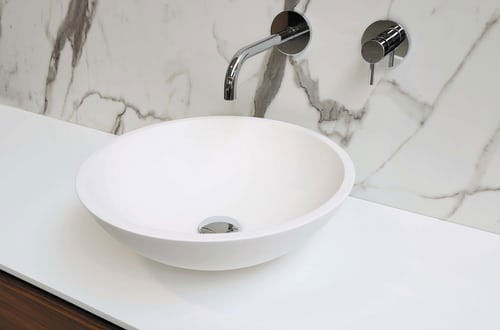 昭通Exquisite white single and double faucet Basin